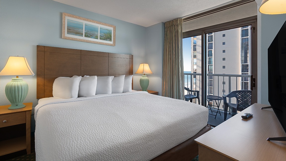 Oceanview 2 Bedroom Condo sleeps (6)